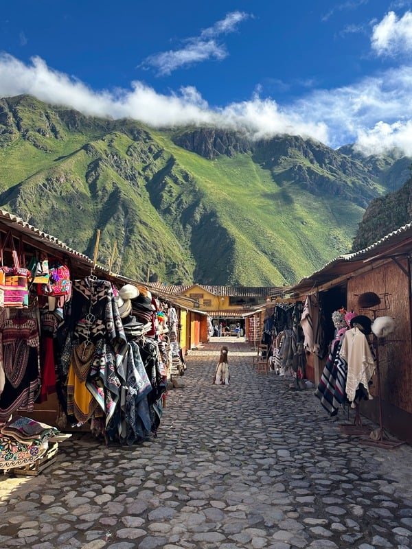 Market street in the Peruvian mountains